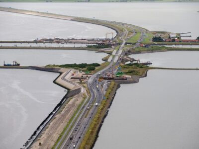 kornwerderzand-luchtfoto